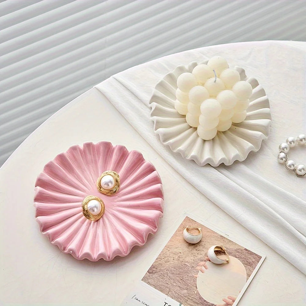 plateau à bijoux élégant en céramique design festonné moderne - vue 4 sur 8