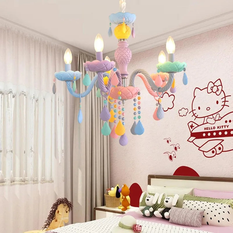 lustre arc-en-ciel en cristal design kawaii pour décoration chambre enfant - vue 3 sur 18