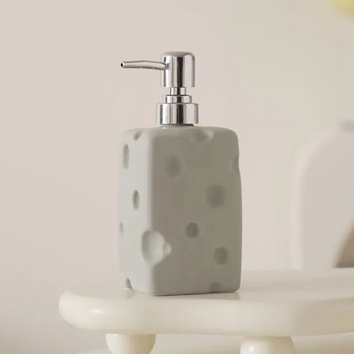 bouteille de lotion créative en forme de fromage amusante - vue 9 sur 16