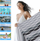 Serviette de plage motif vagues abstraites style marocain