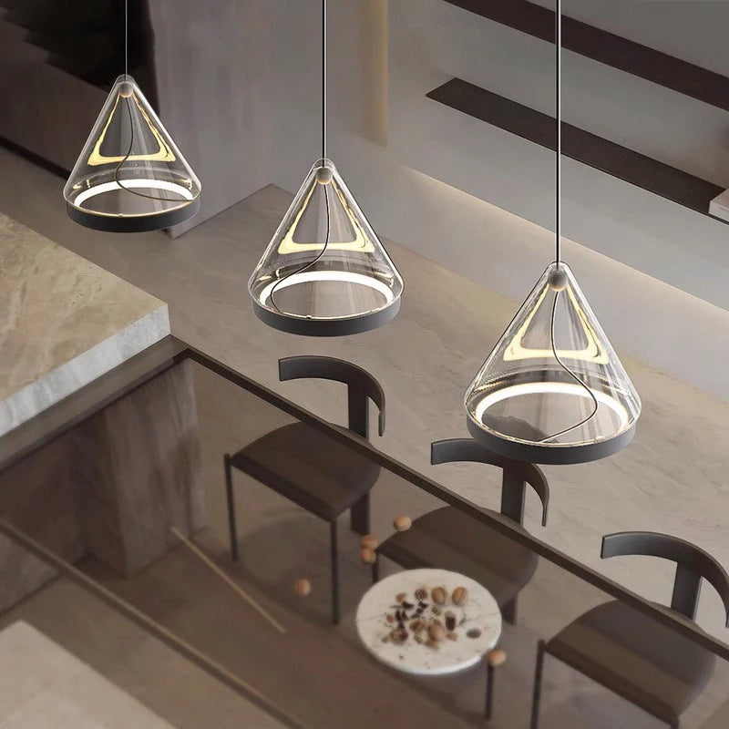 Suspension design moderne conique pour éclairage intérieur