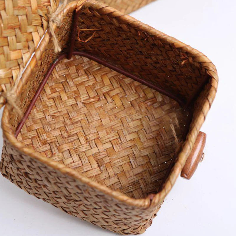 panier de rangement en algues tissé à la main avec couvercle - vue 6 sur 14