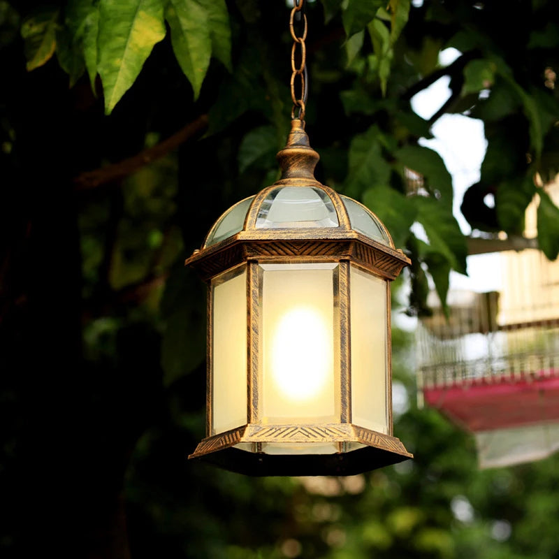 suspension étanche pour extérieur jardin balcon allée