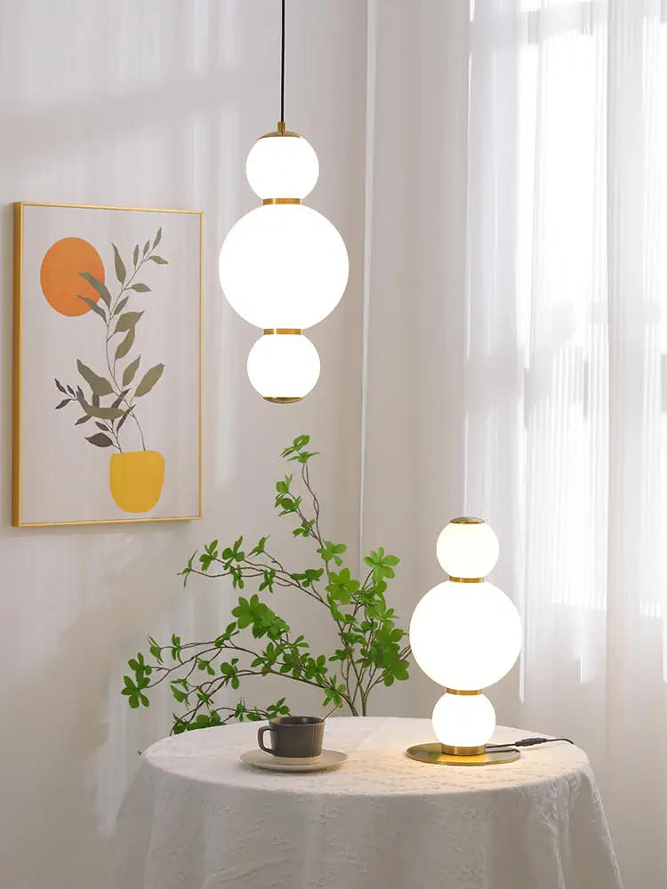 lustre en verre blanc design pour décoration intérieure moderne - vue 2 sur 12