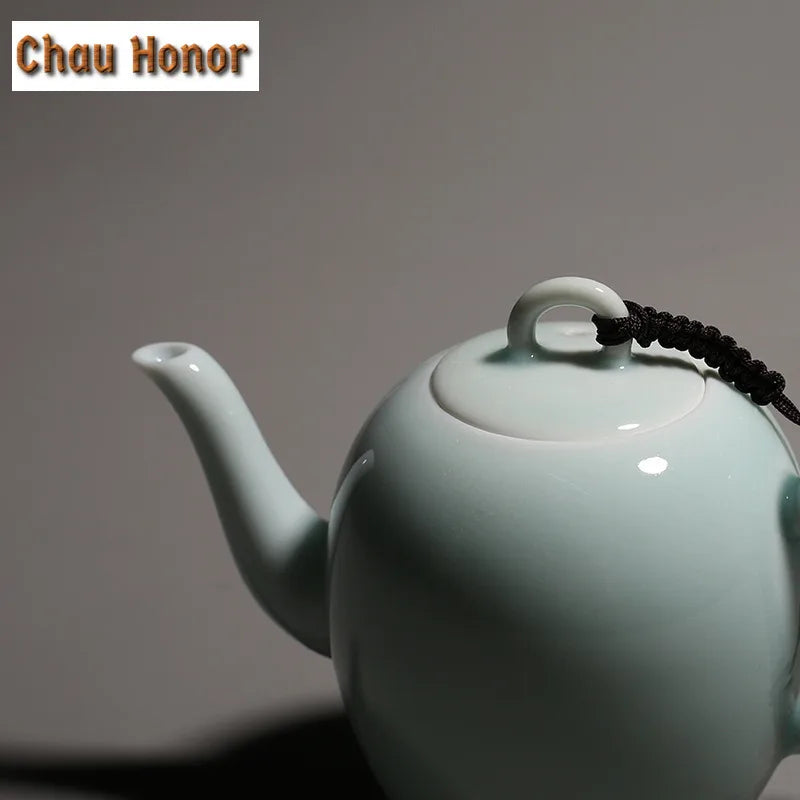 Theiere porcelaine artisanale style kung fu avec accessoires