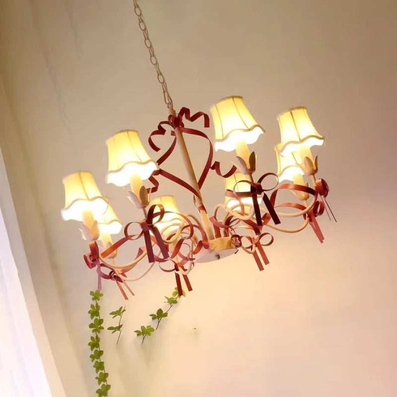 lustre princesse rose pour décoration de chambre enfant - vue 5 sur 12