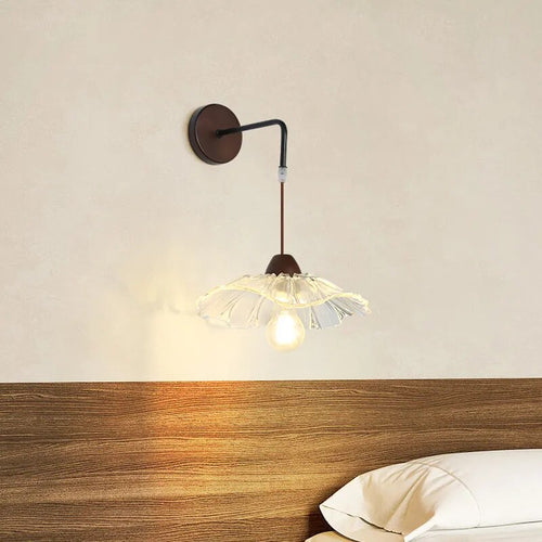 Applique murale nordique en bois et verre