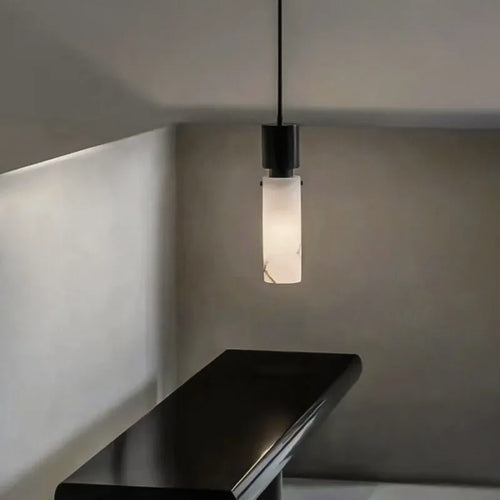 lustre en marbre naturel avec cordon réglable en laiton - vue 3 sur 7