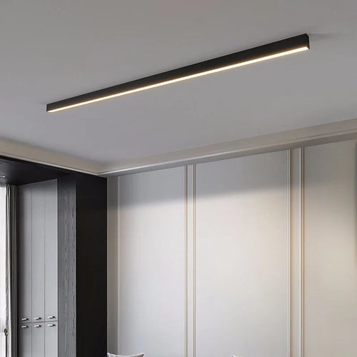 plafonnier linéaire simple pour intérieur moderne élégant