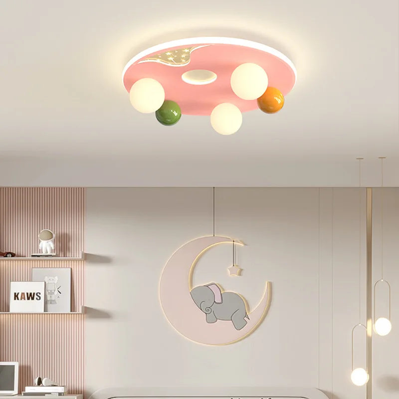 plafonnier boule à bulles moderne pour chambre d'enfant - vue 4 sur 8