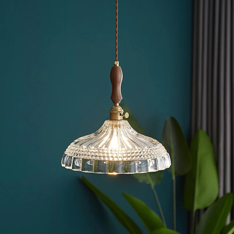 suspension luminaire moderne en bois verre et laiton - vue 5 sur 22