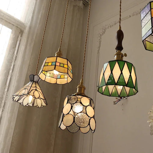 lustre en verre fait main style tiffany pour décoration intérieure - vue 4 sur 15