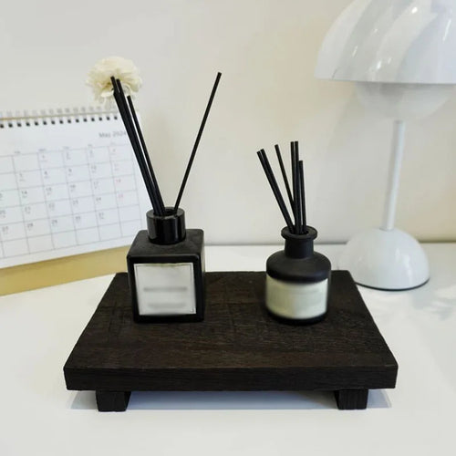 plateau en bois sur pied pour rangement et décoration - vue 5 sur 8