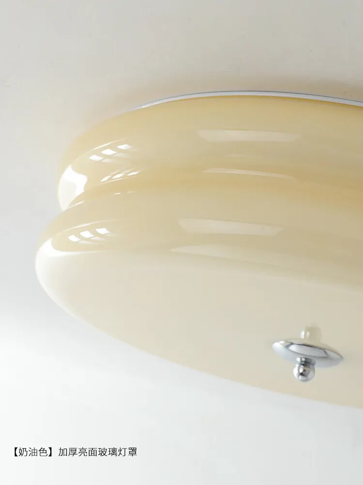 Plafonnier rétro français en verre crème pour chambre à coucher - vue 5 sur 9