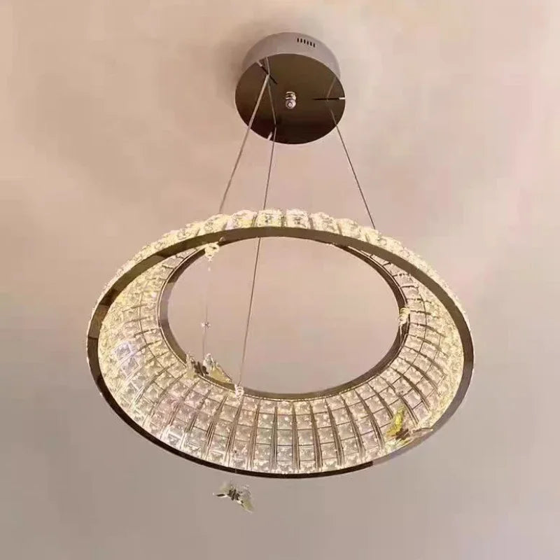 suspension en cristal papillon élégant pour décoration intérieure raffinée - vue 5 sur 9