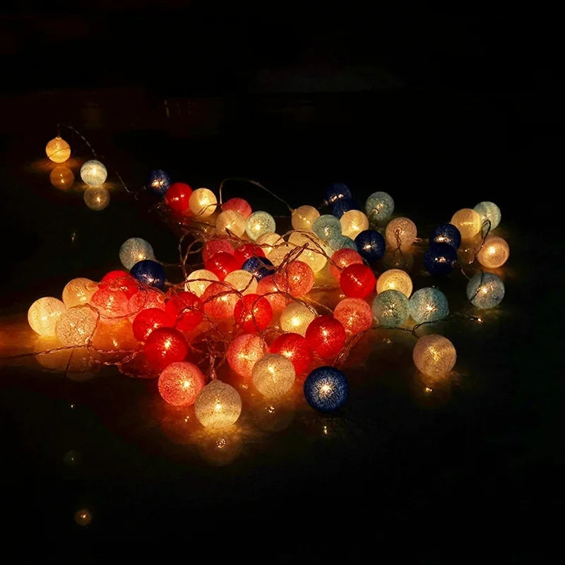 Cotton Ball Garland Lights String, Fairy Lights, Christmas, XmasHoliday Wedding Party, Baby Bed, Outdoor Decorations, 6m, 40 LED - vue 6 sur 16