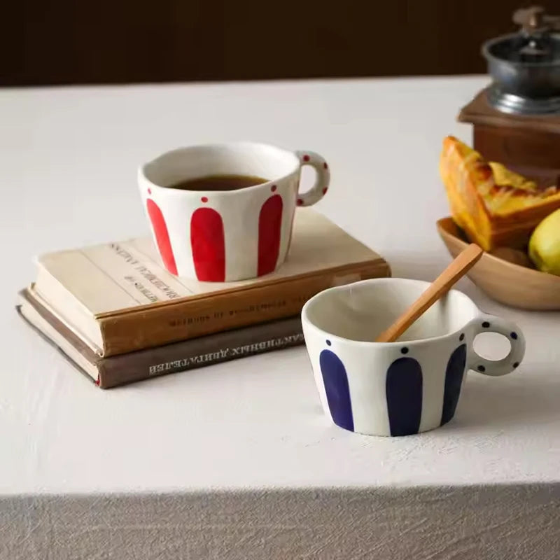 Mug céramique motifs géométriques style nordique anse peinte - vue 5 sur 7