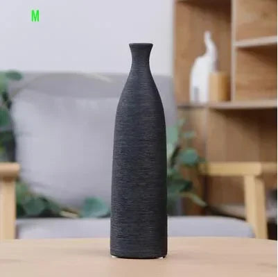 vase en céramique moderne pour décoration intérieure artisanale - vue 11 sur 15