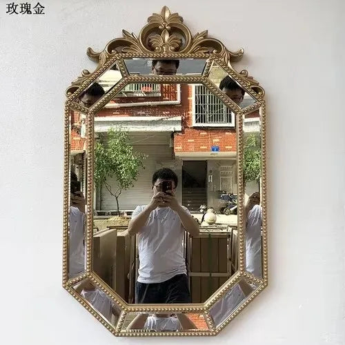 miroir décoratif suspendu nordique pour un élégant maquillage - vue 9 sur 14