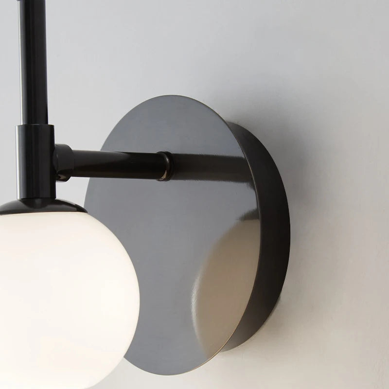 Applique murale design boules en verre blanc - vue 6 sur 12