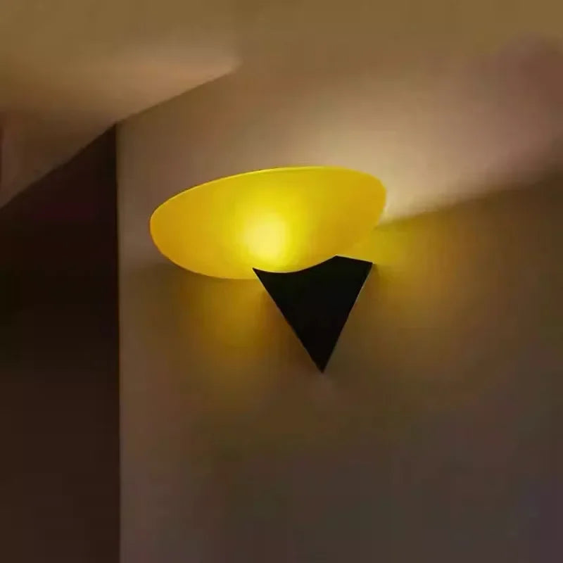 applique murale design moderne créative et personnalisée pour intérieur