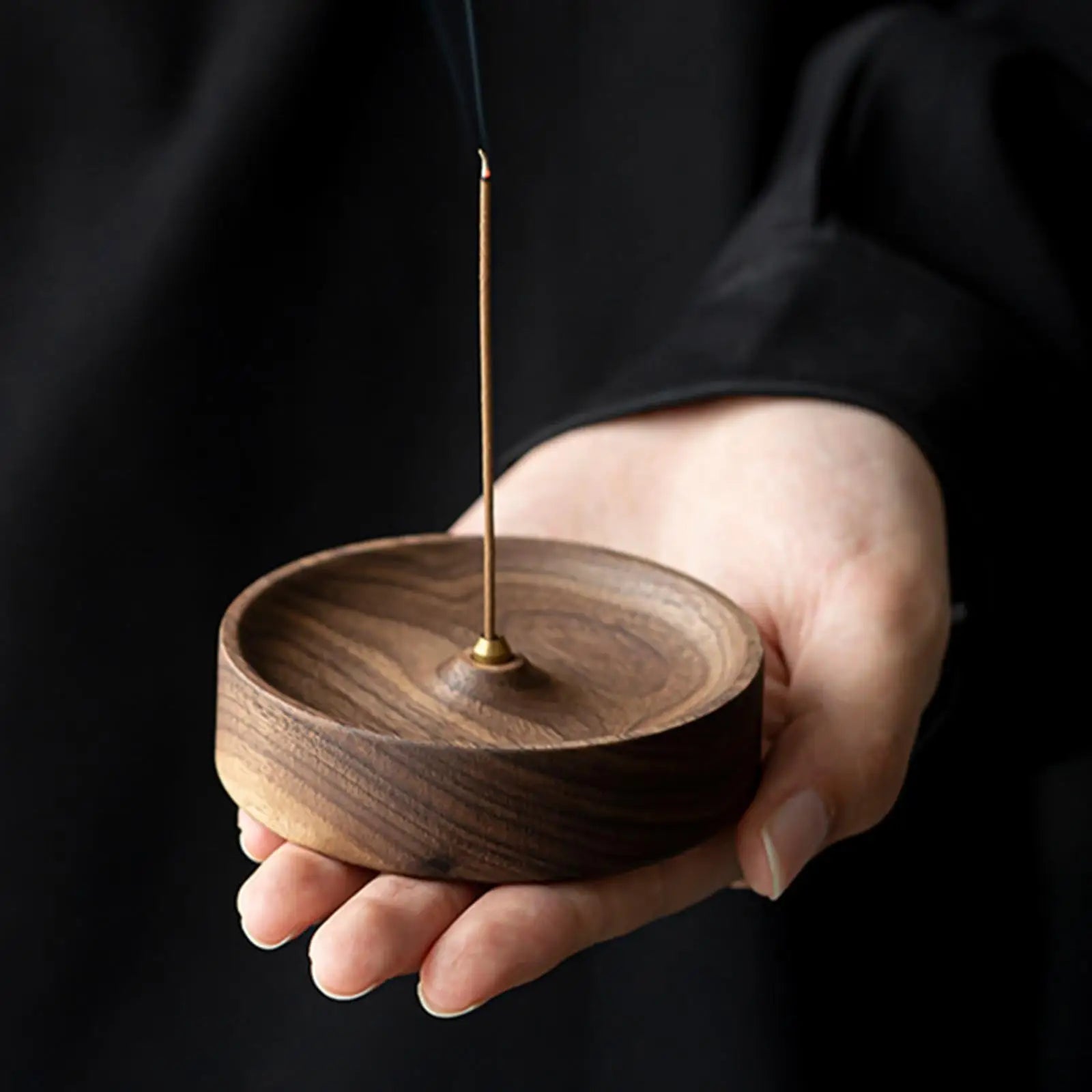 brûleur d'encens rond en bois pour méditation et décoration intérieure - vue 5 sur 6