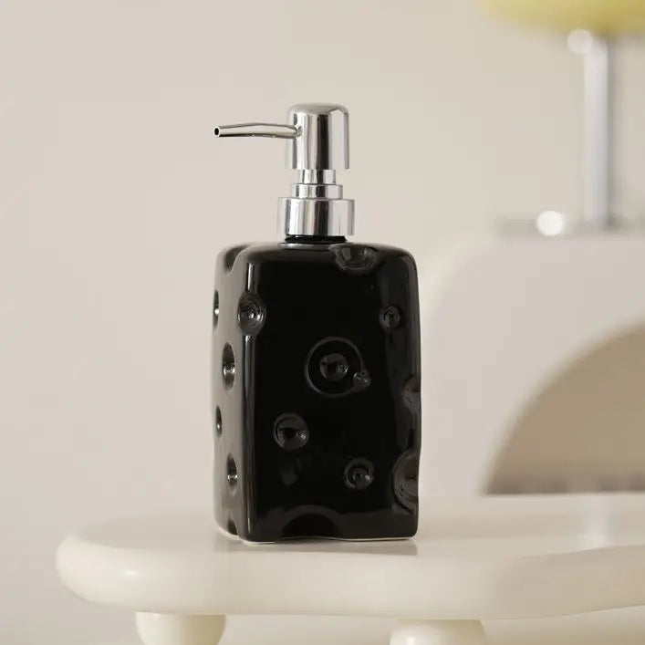 bouteille de lotion créative en forme de fromage amusante - vue 13 sur 16
