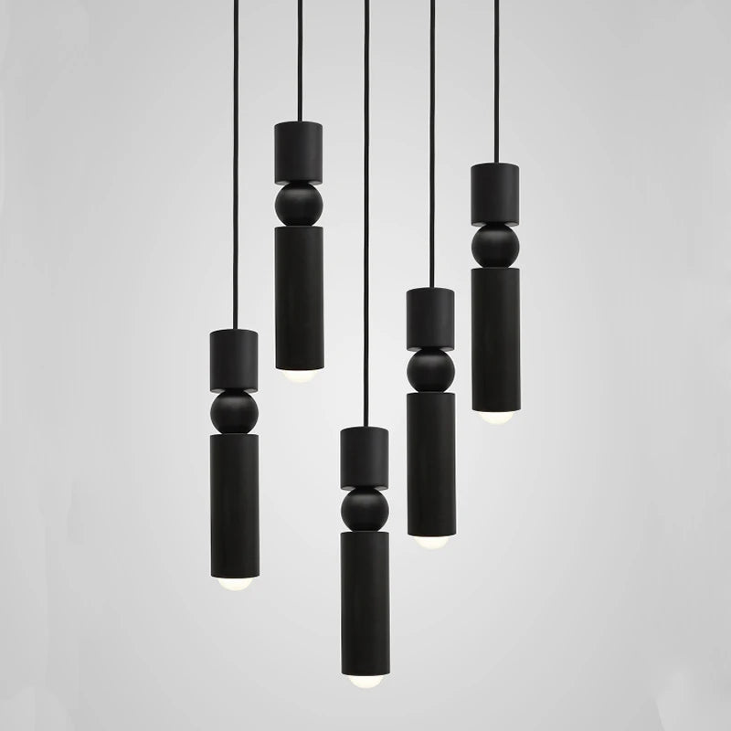 Suspension moderne nordique en métal avec lumière led suspendue