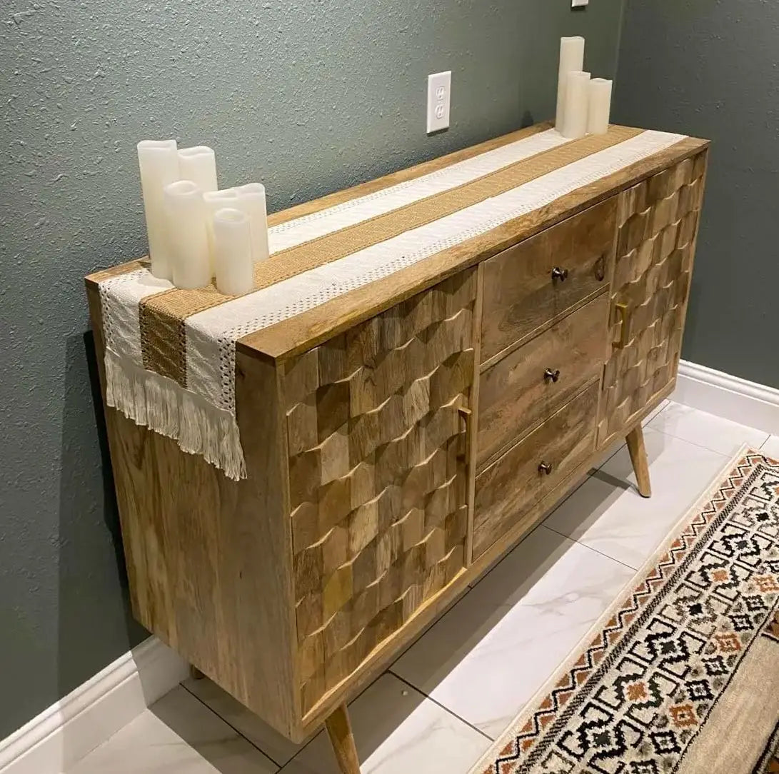 Chemin de table bohème beige à pompons géométriques - vue 6 sur 7