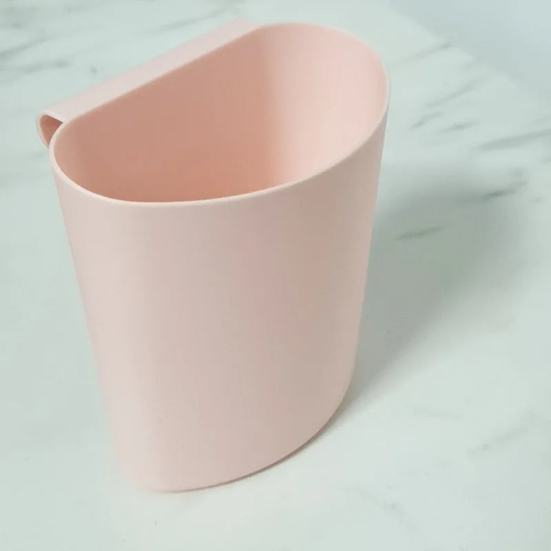 panier suspendu en plastique pour rangement pratique et organisé - vue 11 sur 15