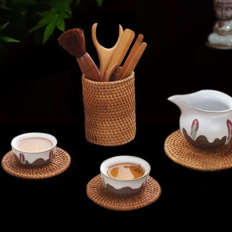 boîte de rangement rotin artisanale pour accessoires et décoration - vue 4 sur 9
