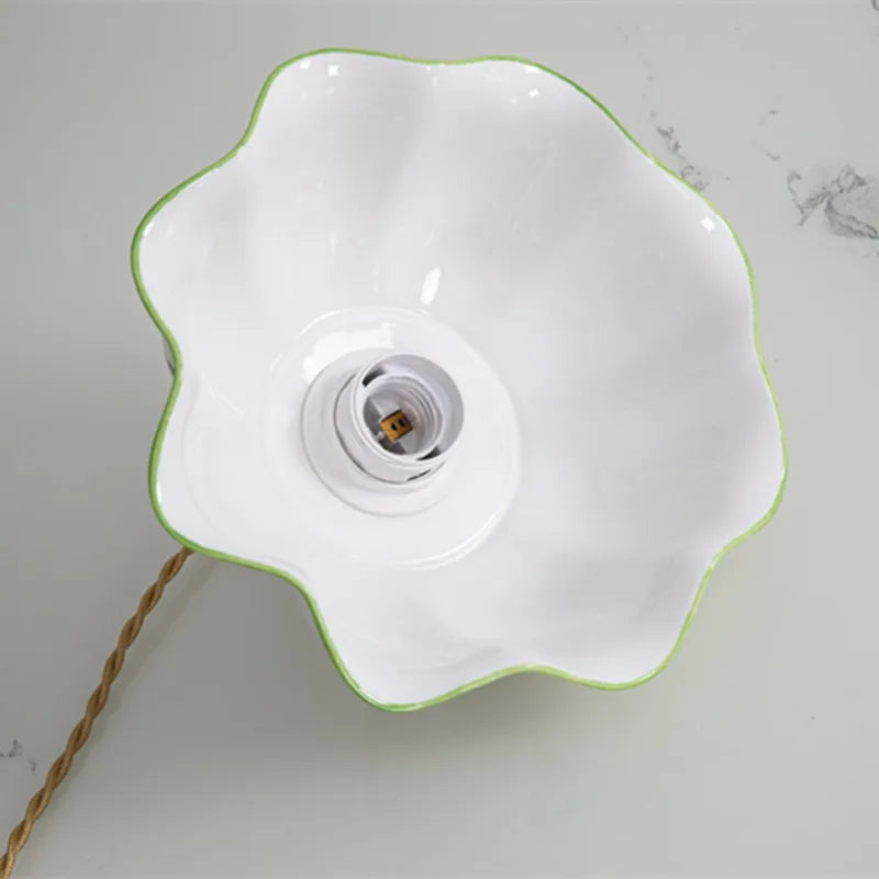 Applique murale fleur avec papillons en céramique - vue 4 sur 30