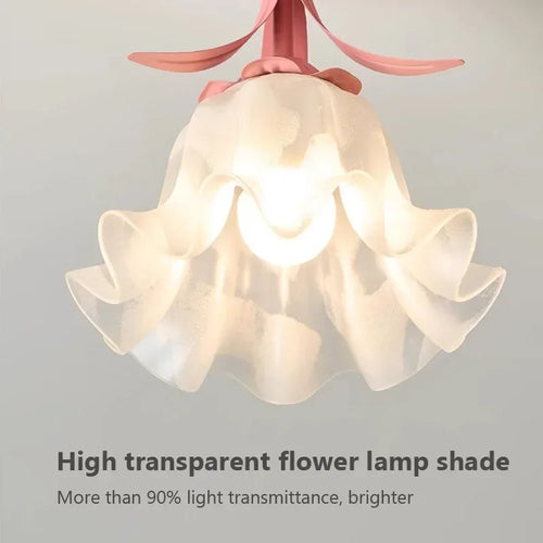 plafonnier moderne design élégant pour décoration intérieure fleurie