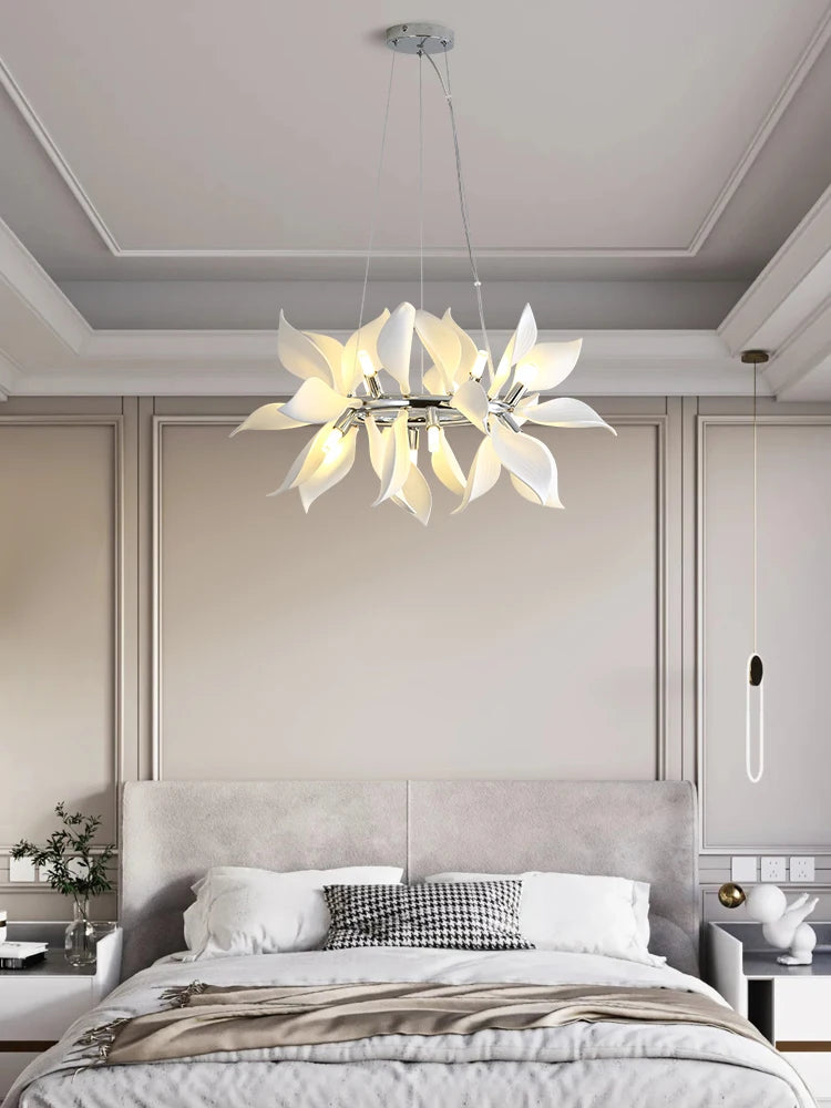 lustre carré en céramique avec pétales de fleurs suspendu - vue 6 sur 14