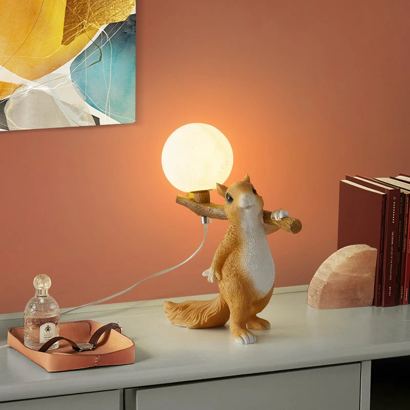 Nordique créatif LED dessin animé Animal écureuil lampe de Table chambre lampe de chevet bureau chambre d'enfants lampes décoratives - vue 4 sur 6