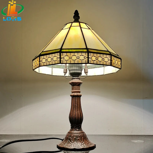 lampe à poser minimaliste scandinave en maille géométrique antique - vue 5 sur 6