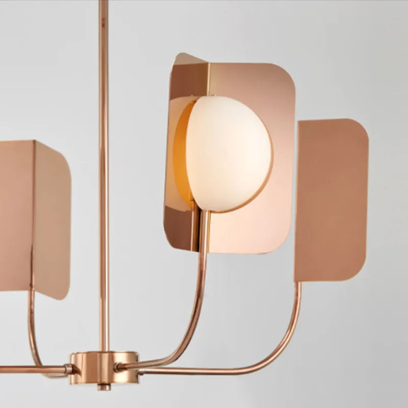 lustre design en verre laiteux avec feuilles métalliques - vue 7 sur 10