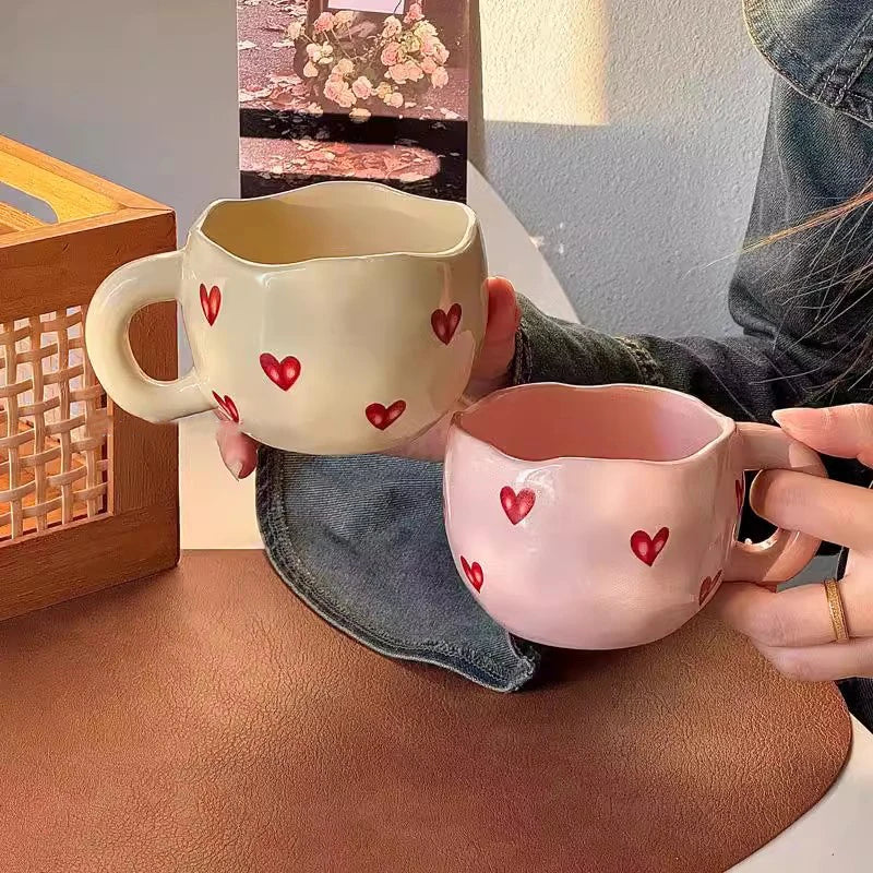 Tasse ceramique coeur amour peinte main anse cadeau - vue 3 sur 7