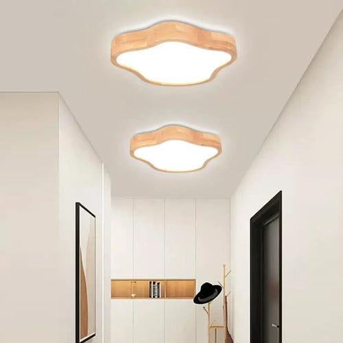 plafonnier led moderne en bois forme de nuage