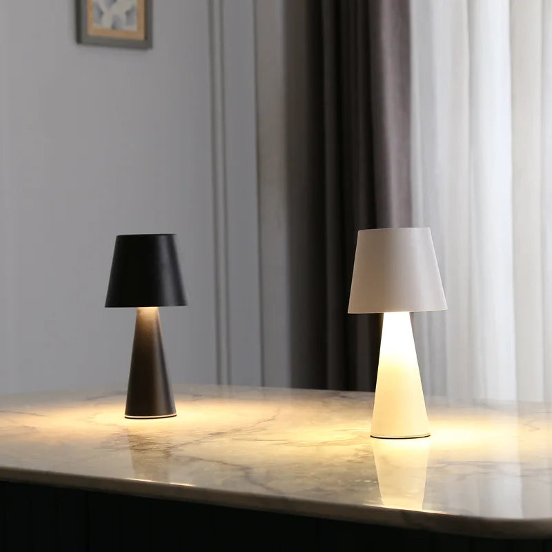 lampe de table rétro rechargeable minimaliste moderne et étanche - vue 3 sur 7