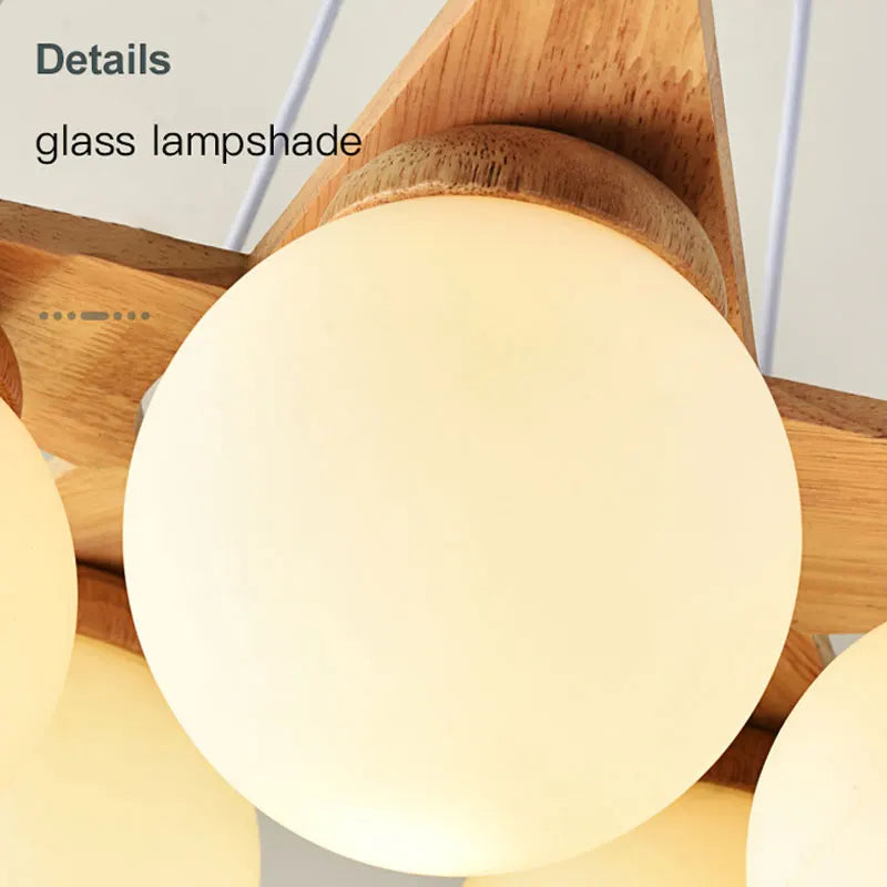 lustre en bois nordique avec boule de verre blanc laiteux - vue 6 sur 8