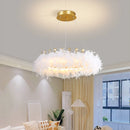 lustre nordique en plumes pour chambre de filles style luxe créatif
