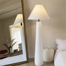 lampe de lecture sur pied style wabi sabi en forme de champignon