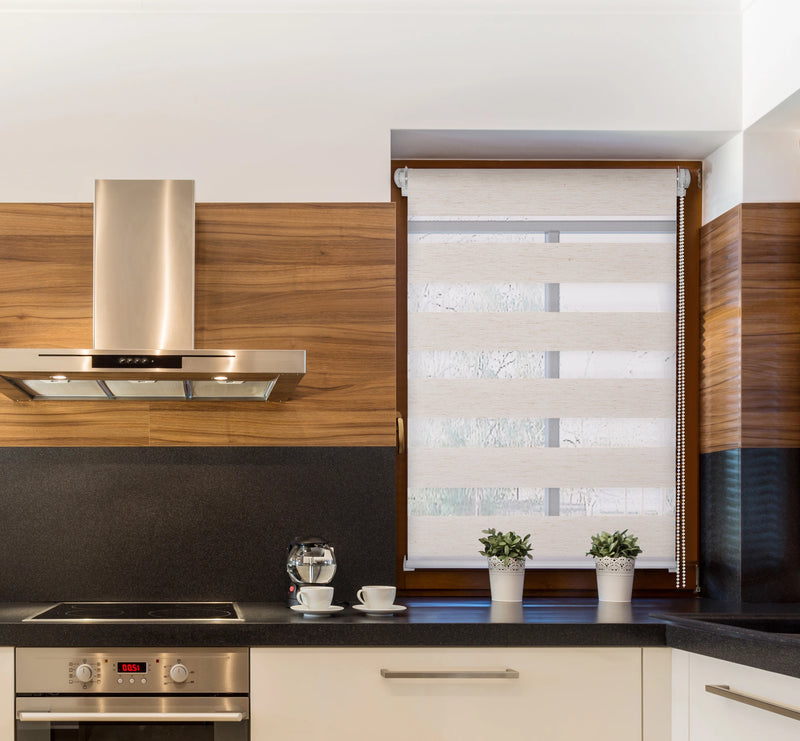 Store enrouleur zebra jour nuit double couche occultant