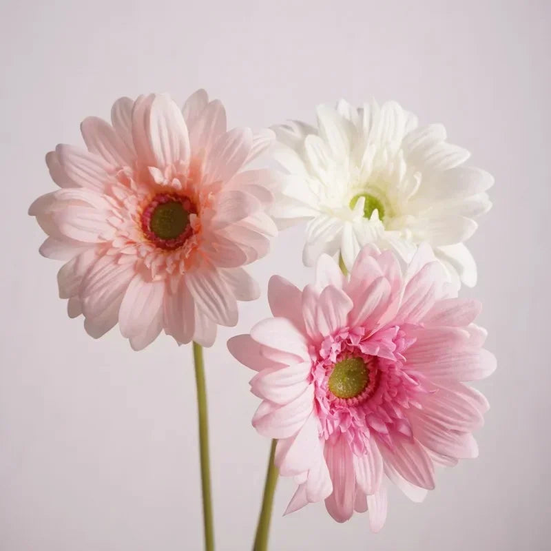 fleurs artificielles réalistes pour mariage et décoration festive