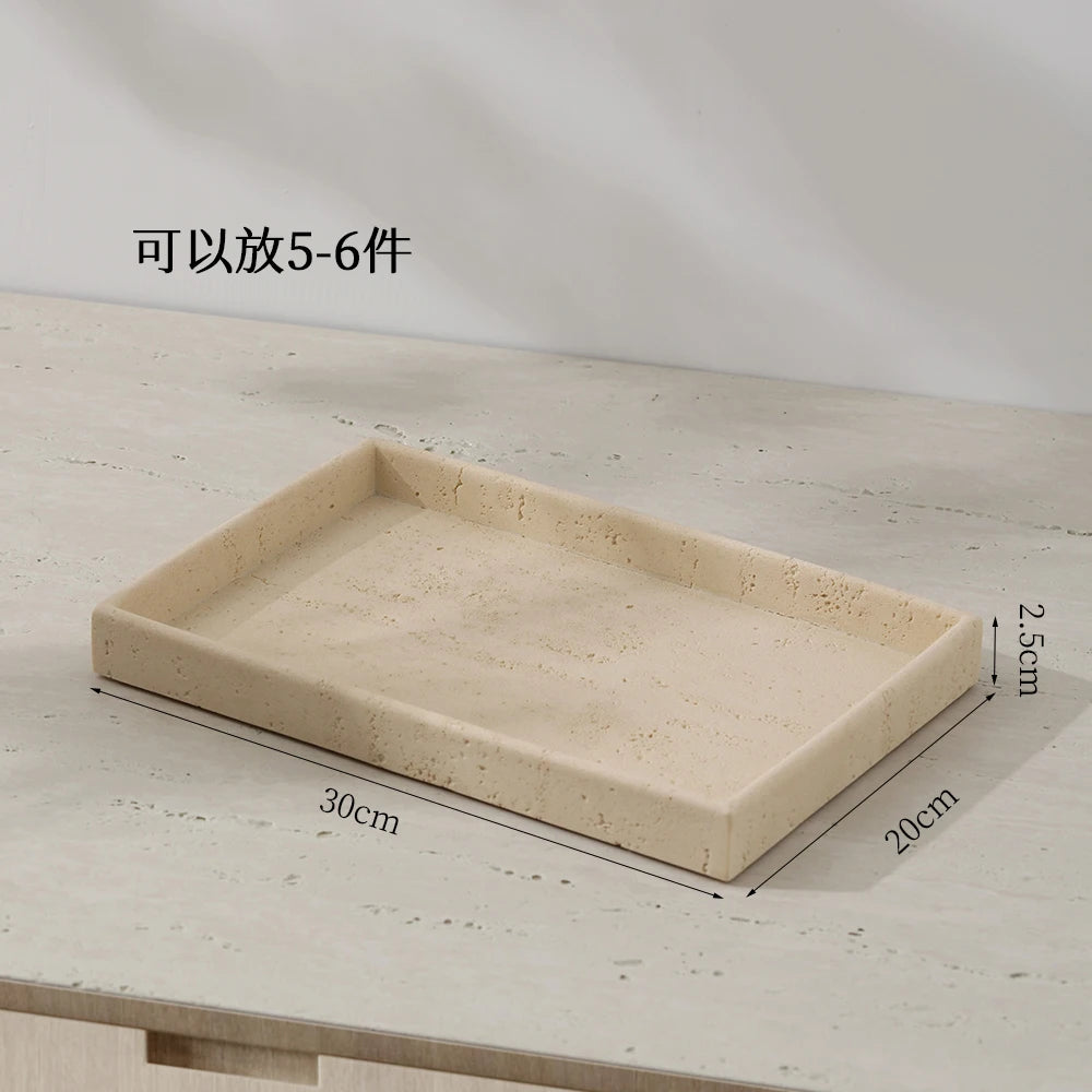 bouteille de désinfectant et accessoires de salle de bain luxe - vue 18 sur 19
