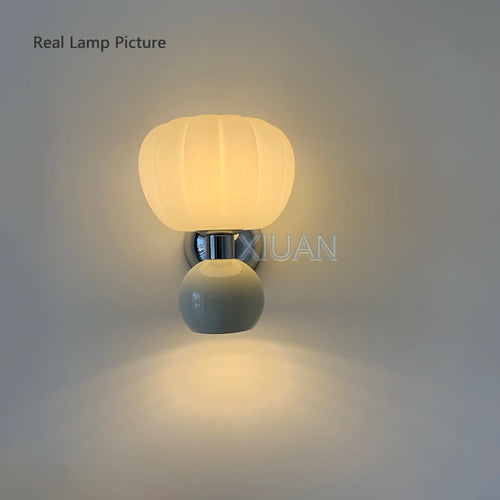 applique murale lampe citrouille pour enfants haut et bas - vue 3 sur 8