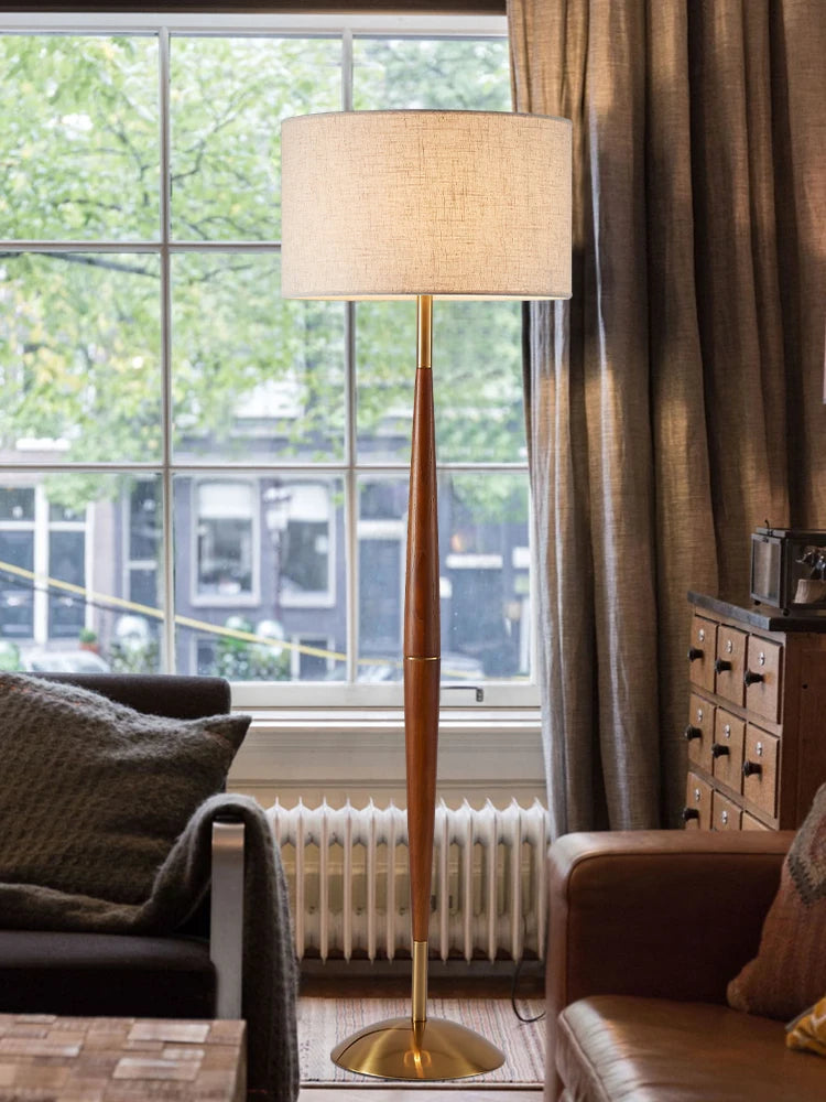 lampadaire moderne en bois de noyer et tissu décoratif - vue 3 sur 17