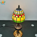 lampe de chevet en verre teinté style tiffany pour décoration élégante