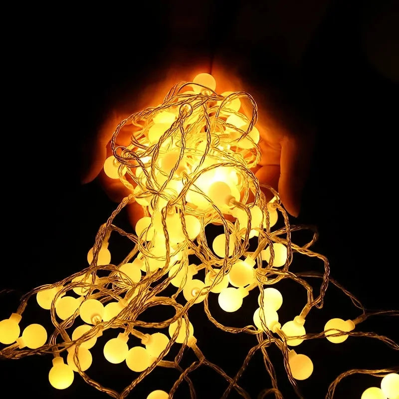 guirlande lumineuse led à boules pour mariage jardin et fêtes - vue 3 sur 9